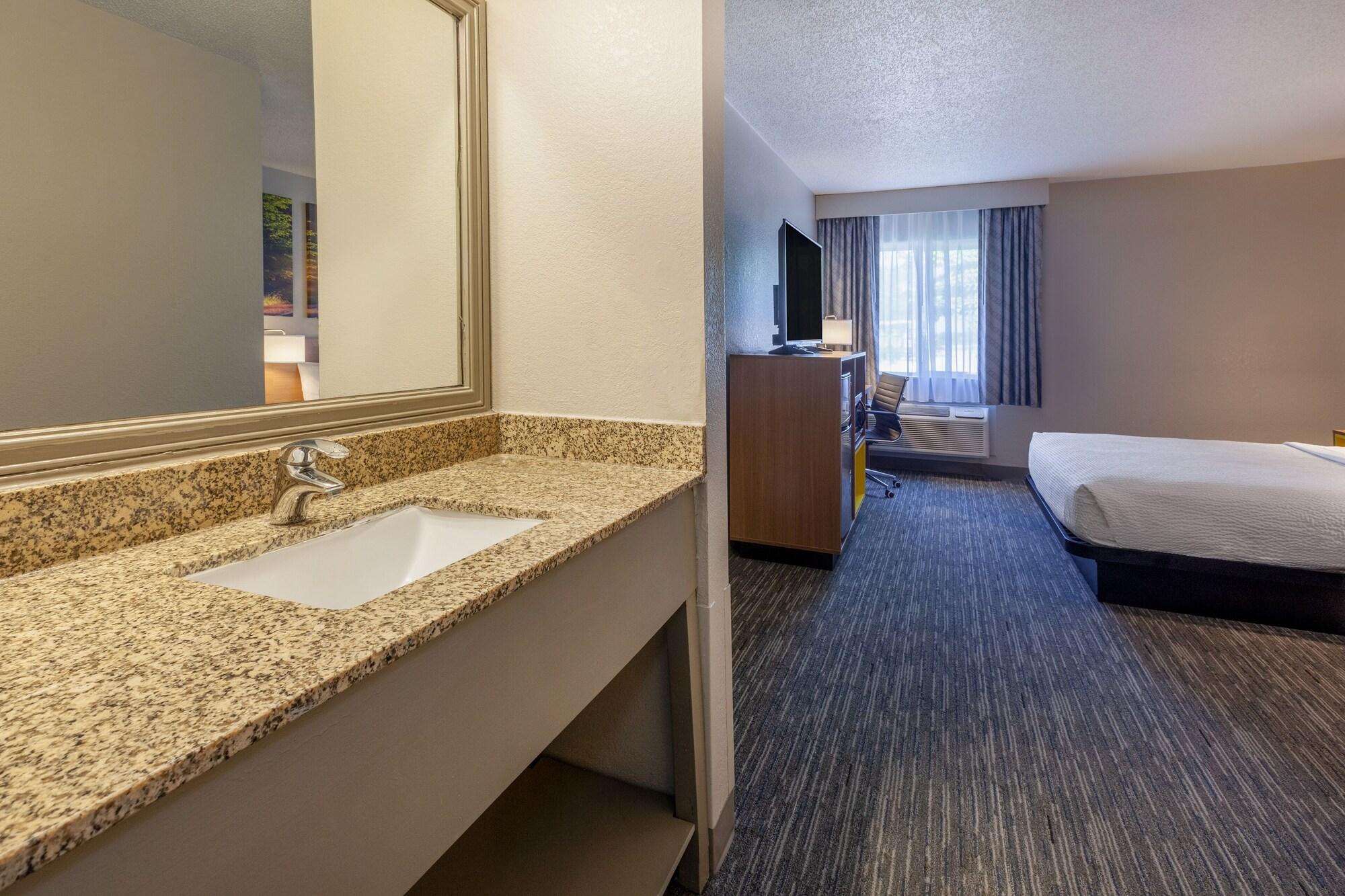 Days Inn By Wyndham Racine/Sturtevant Exterior foto